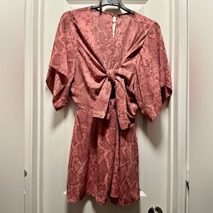 Tie Front Mini Dress - Pink snake skin - Small